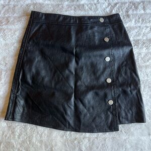 faux leather mini skirt